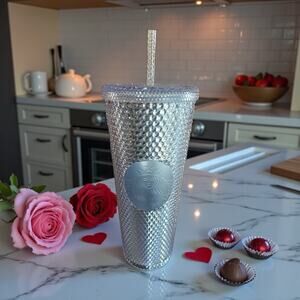 2019 Starbucks Platinum Studded Tumbler 24oz Venti w Replacement Straw